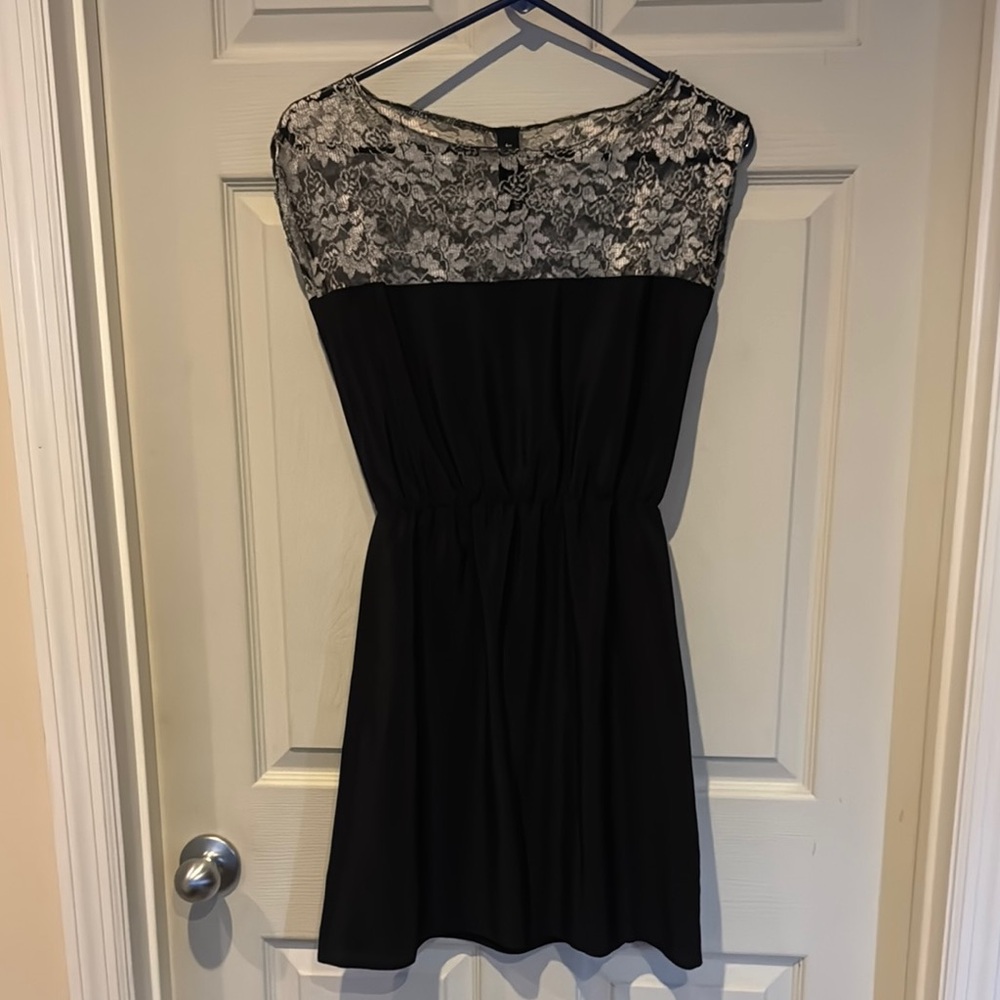 Elegant Black and Gray Lace Dress